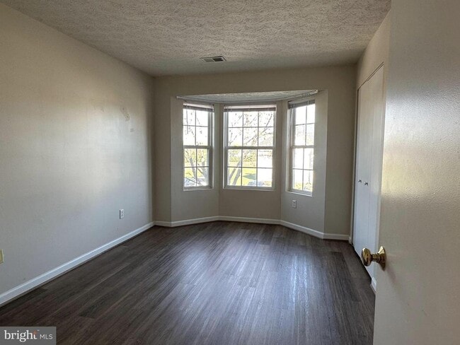 Building Photo - 121 Brookland Ct