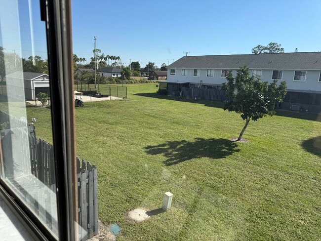 Building Photo - 1403 Wharf Ln