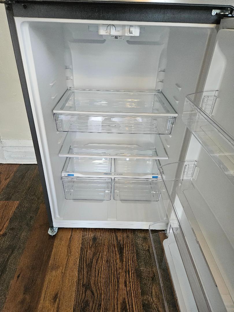 Building Photo - 120 W 5th Ave