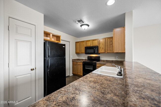 Building Photo - 22749 W Morning Glory St