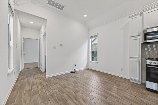 Building Photo - 9626 Dancing Grass Dr