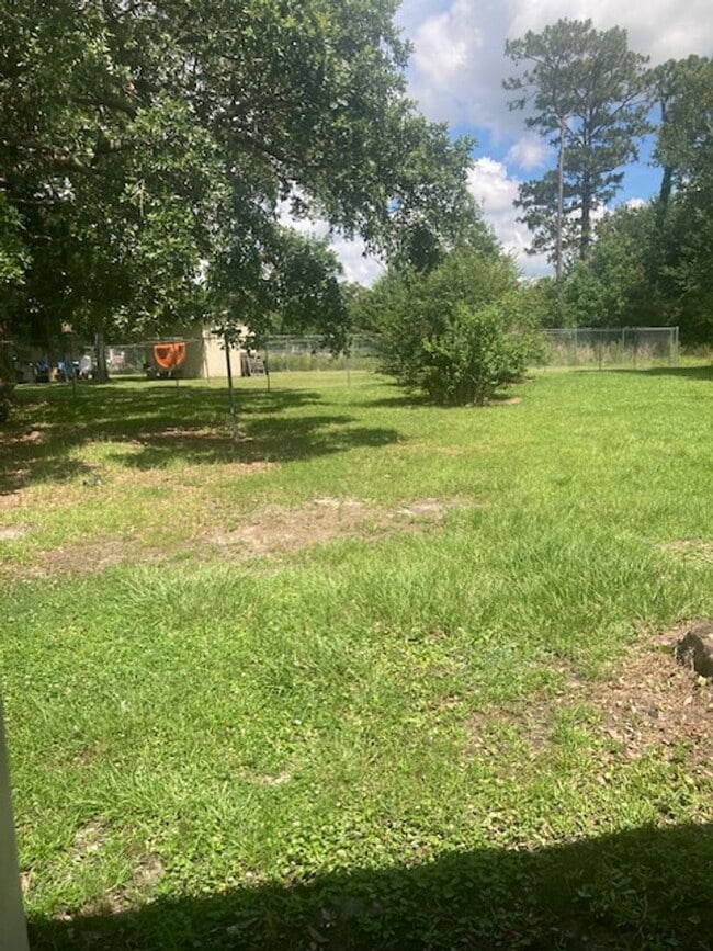 Building Photo - Gulfport 3 Bedroom