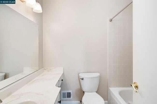 Building Photo - 3158 Randick Ct