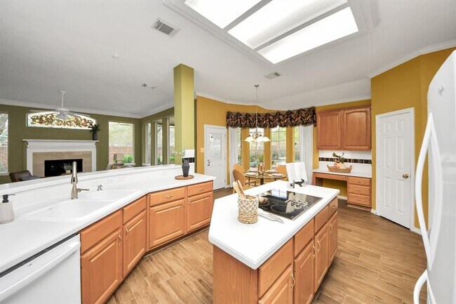 Building Photo - 1542 Orchard Park Dr
