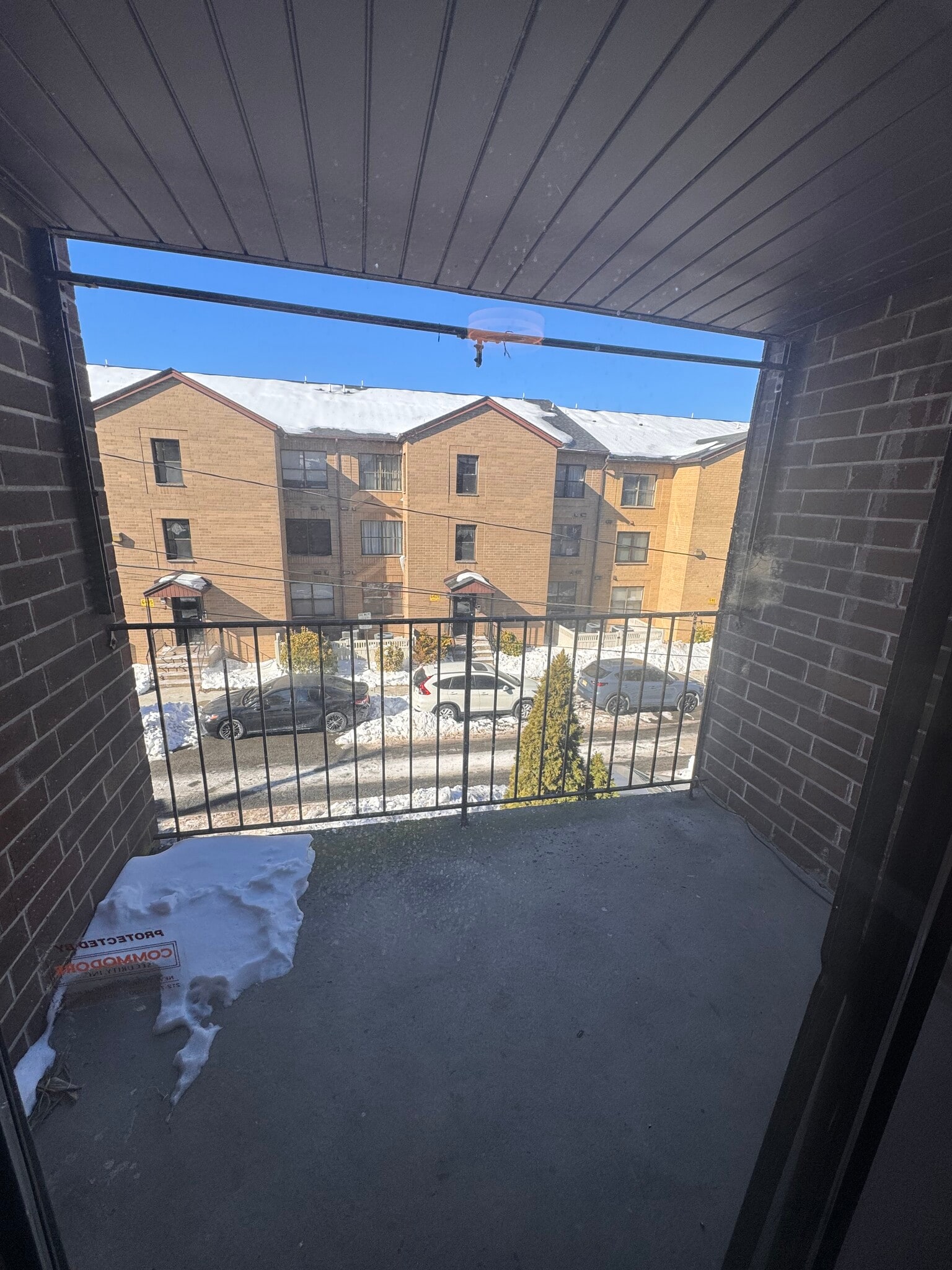 Building Photo - 6409 Granton Ave