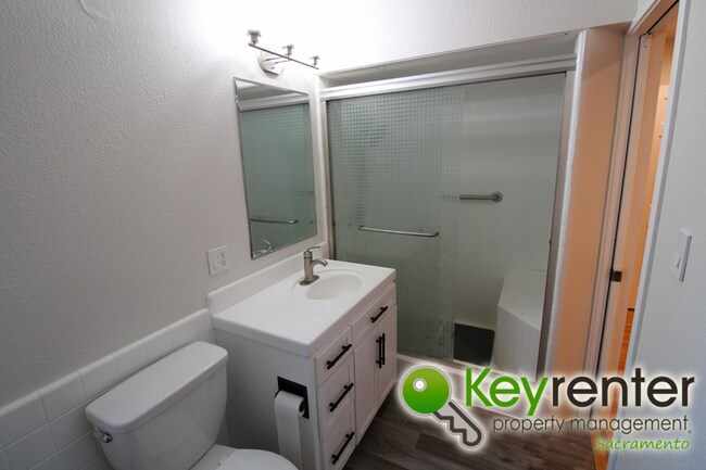 Building Photo - 4741 Foster Way