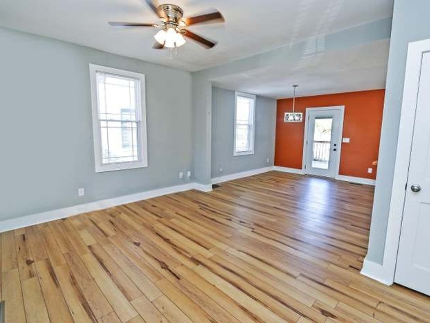 Building Photo - 1576 Greenway Ave