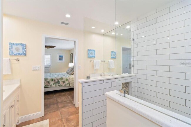 Building Photo - 6711 Avenue C
