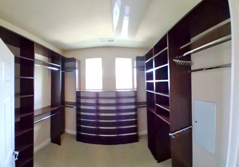 Building Photo - 11333 North Garden Sage Avenue