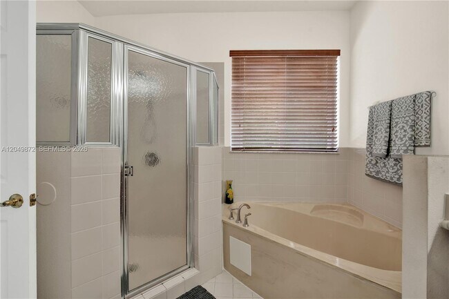 Building Photo - 20765 SW 89th Ave
