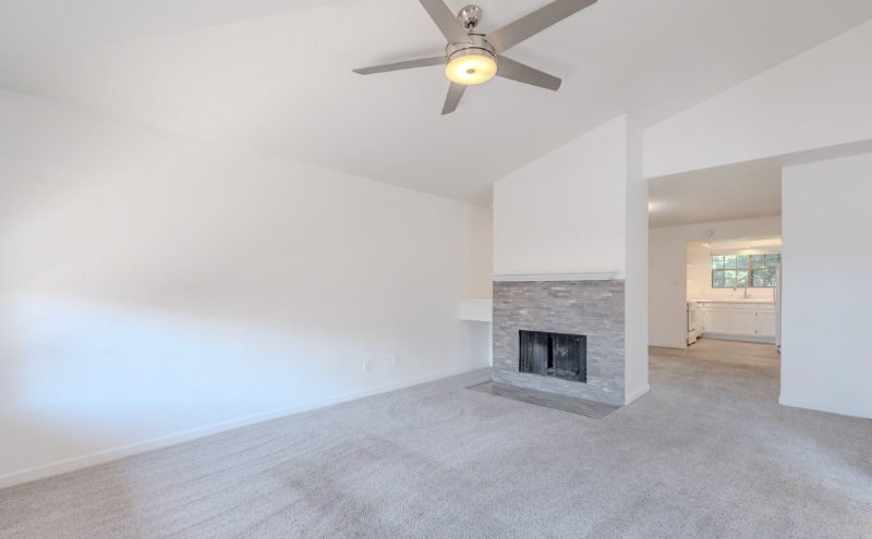 Building Photo - 5950 N 78th St