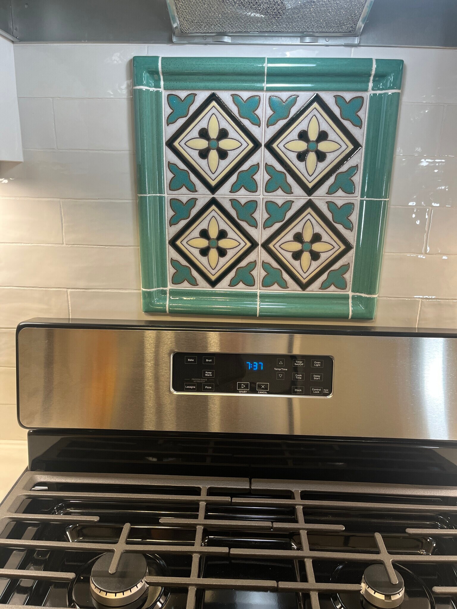 Building Photo - 1040 Prospect Ave