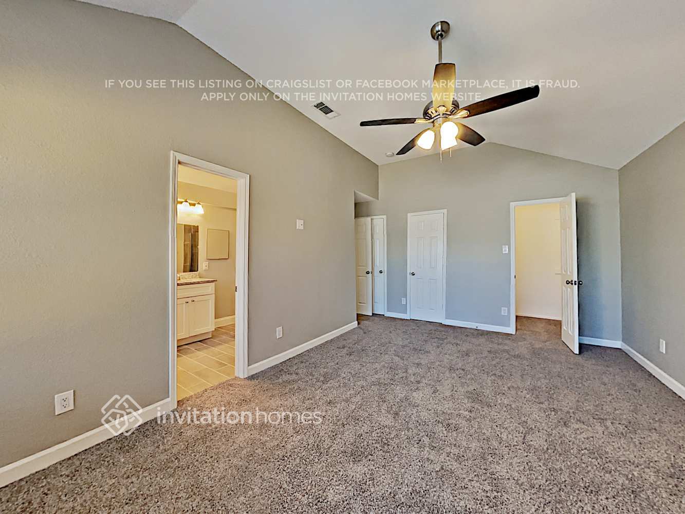 Building Photo - 7992 Roundtable Rd