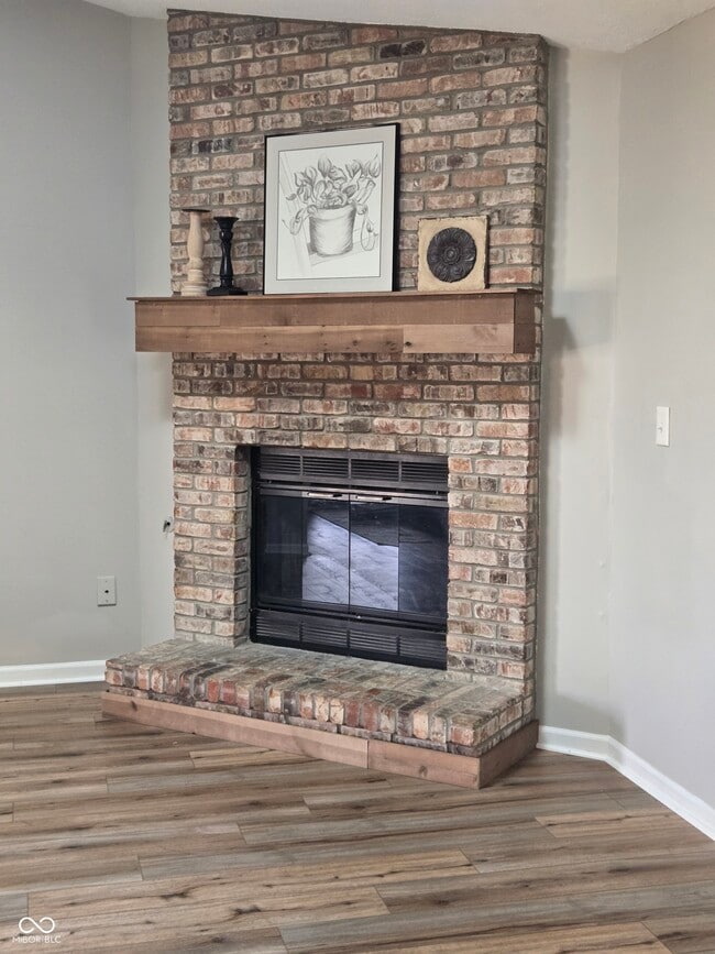 Building Photo - 5565 Allison Way