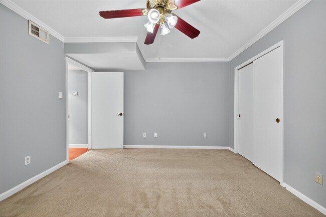 Building Photo - 18800 Egret Bay Blvd