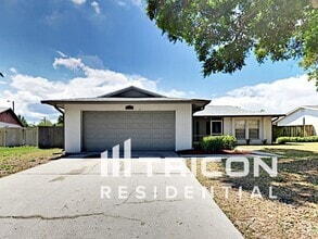 Building Photo - 707 Climate Dr