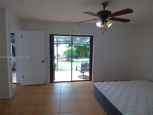 Building Photo - 10857 SW 132nd Cir Ct