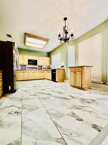 Building Photo - 1321 Pawnee Trail