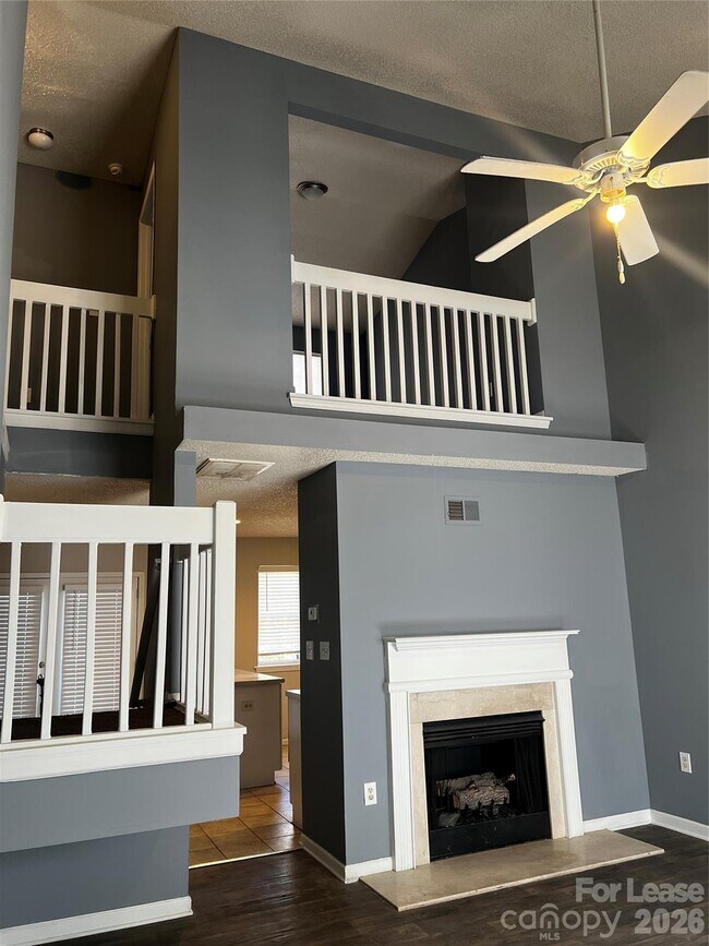 Building Photo - 7655 Petrea Ln