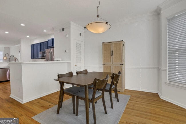 Building Photo - 375 Highland Ave NE