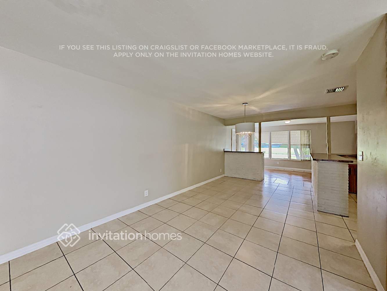 Building Photo - 1008 N Park Rd