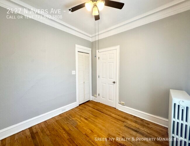 Building Photo - 2427 N Avers Ave