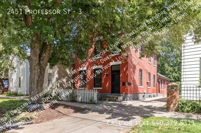 Building Photo - 2451 Professor St