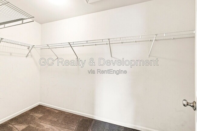 Building Photo - 8026 Bluestem Ave