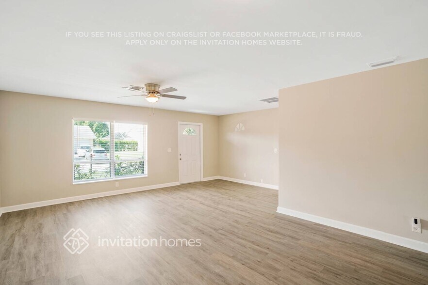 Building Photo - 6070 Lambeth Cir