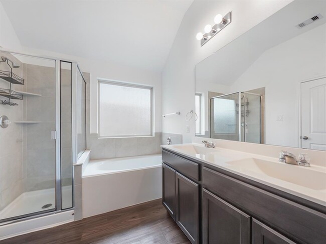 Building Photo - 25554 Pitchfork Ranch Pl
