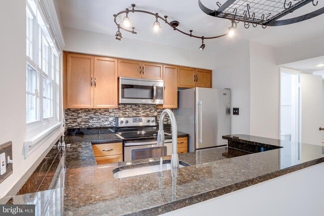 Building Photo - 5728 Evergreen Knoll Ct