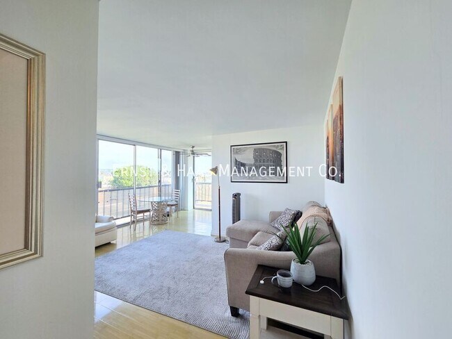 Building Photo - 375 Atlantic Ave