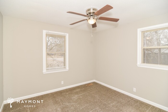 Building Photo - 2829 Thrush Dr