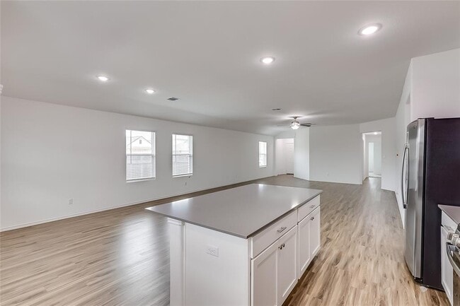 Building Photo - 1641 Catahoula Dr