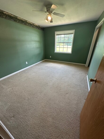 Building Photo - 5252 FM 1795