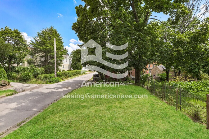 Building Photo - 1101 Fairdale St