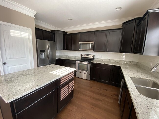 Building Photo - 2715 Honey Hill Rd