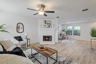 Building Photo - 3300 Jacobs Dr