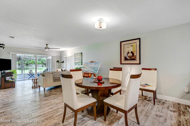 Building Photo - 156 Plover Ln