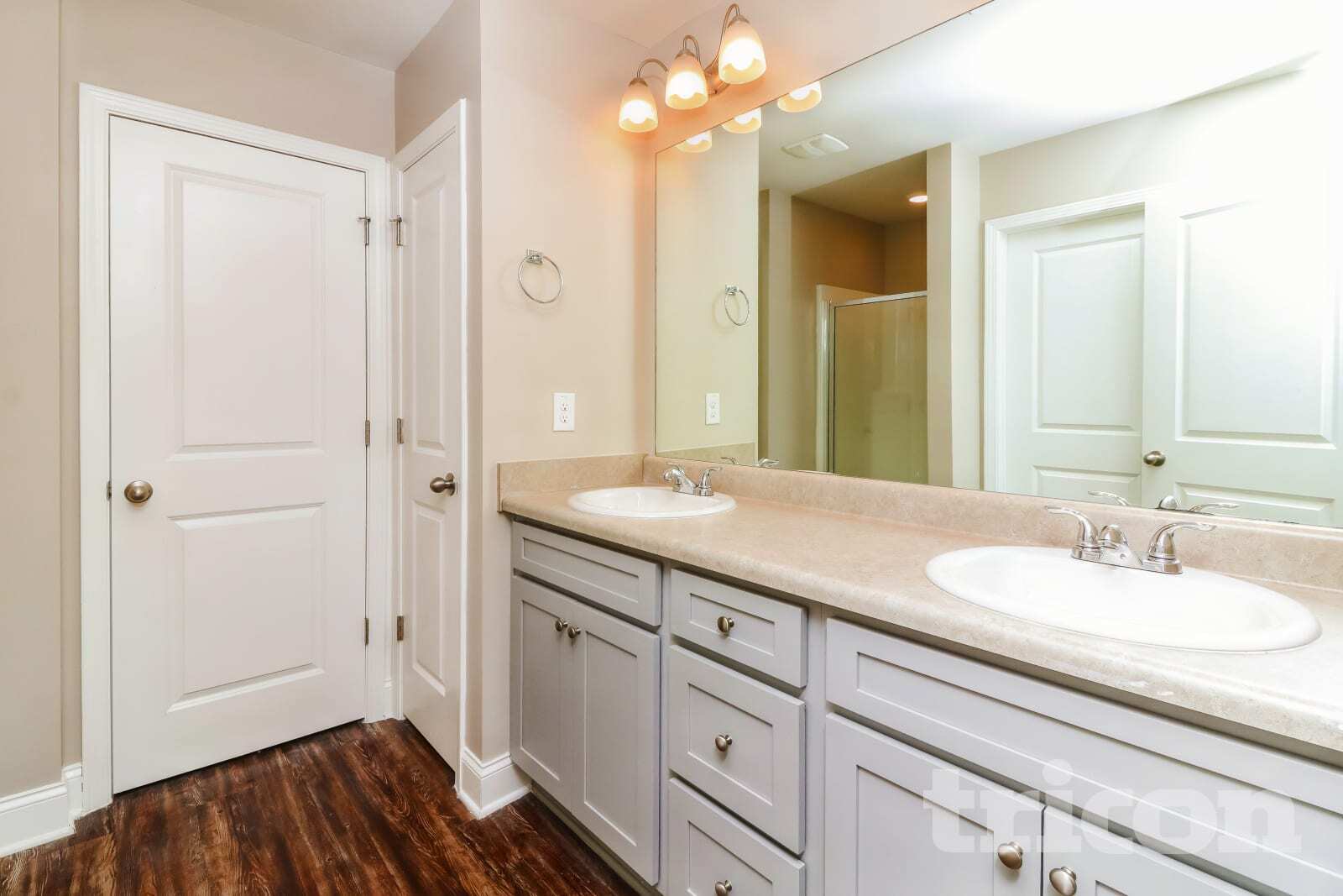 Building Photo - 673 Ireland Ln