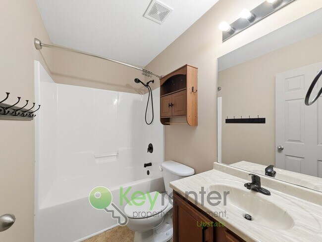Building Photo - 725 Fountain Brook Ln