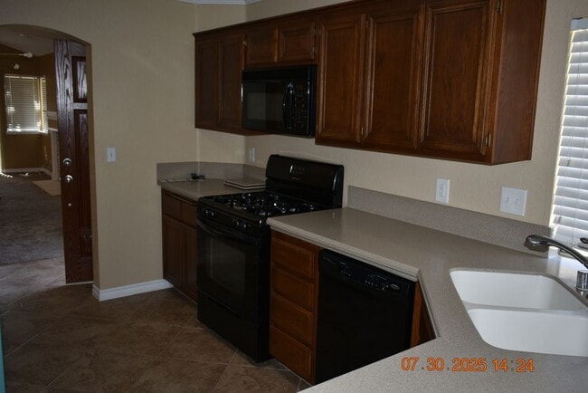 Building Photo - 7622 Belpine Pl