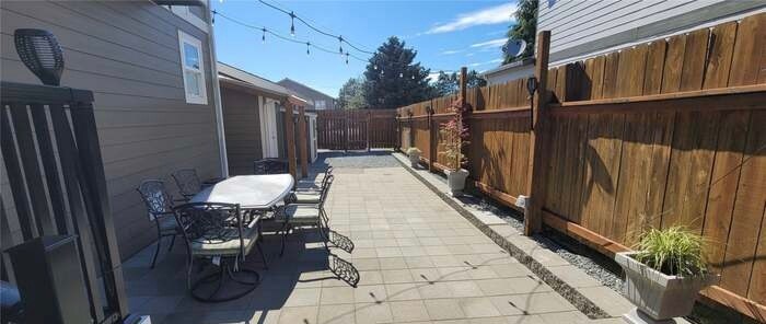 Building Photo - 2121 Xenia St