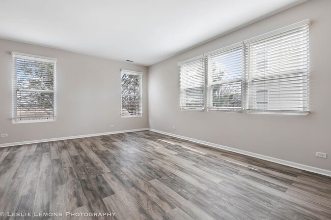 Building Photo - 4137 Blackstone Dr