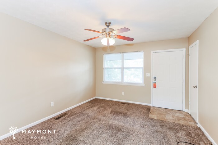Building Photo - 4113 N Sylvania Ct
