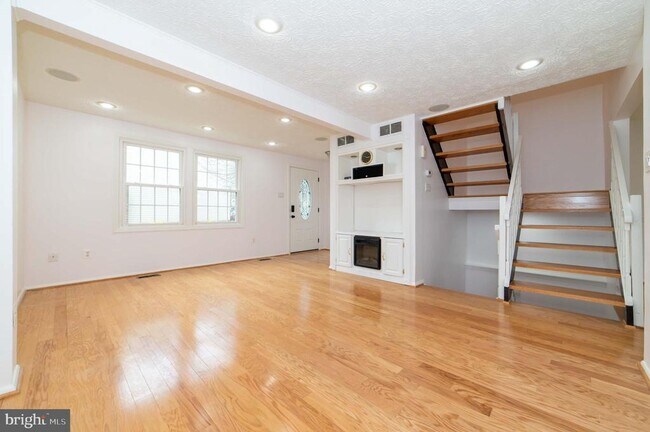 Building Photo - 5569 Caithness Ct