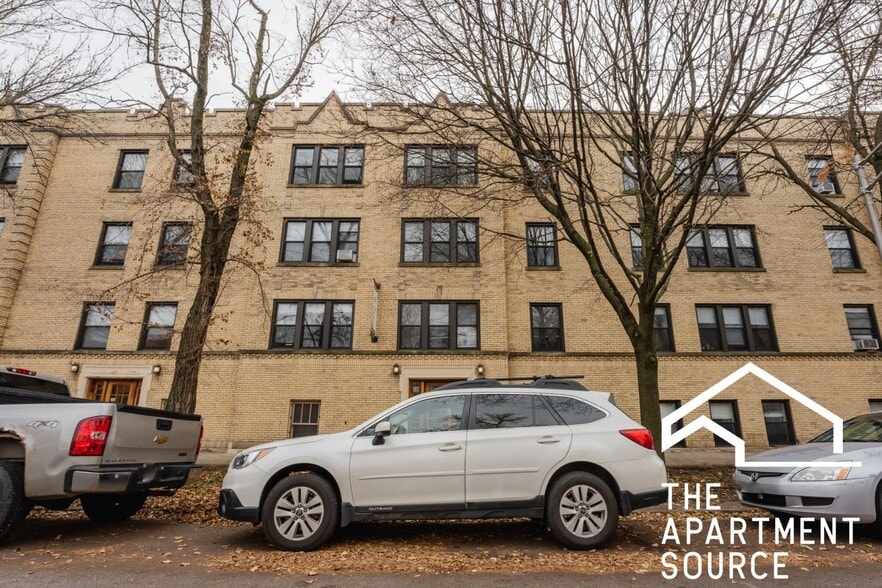 Building Photo - 1831 W Winona St