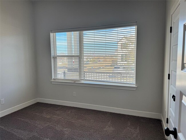 Building Photo - 277 Coleto Tr