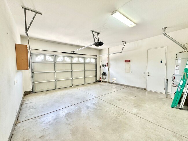 Building Photo - 31340 Aussie Ln