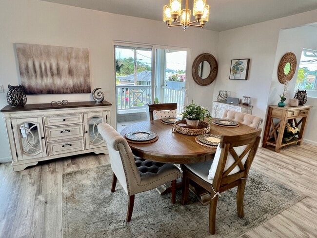 Building Photo - 451 Lanae Way